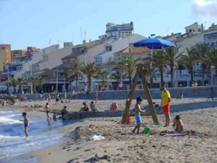Beachside Apartment In The Centre Of إل كامبيلو المظهر الخارجي الصورة