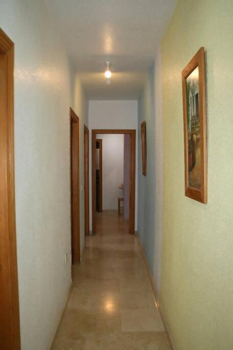 Beachside Apartment In The Centre Of إل كامبيلو المظهر الخارجي الصورة