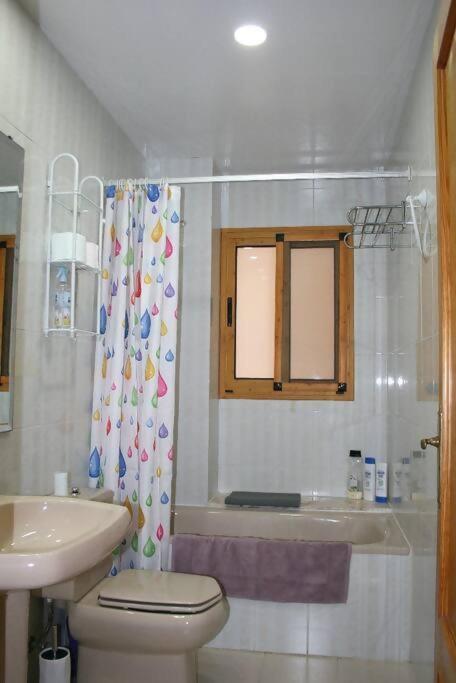 Beachside Apartment In The Centre Of إل كامبيلو المظهر الخارجي الصورة